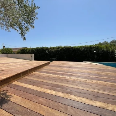 Lames de terrasses Sucupira - ép.21 x l.145 mm - Longueur 2,44 m