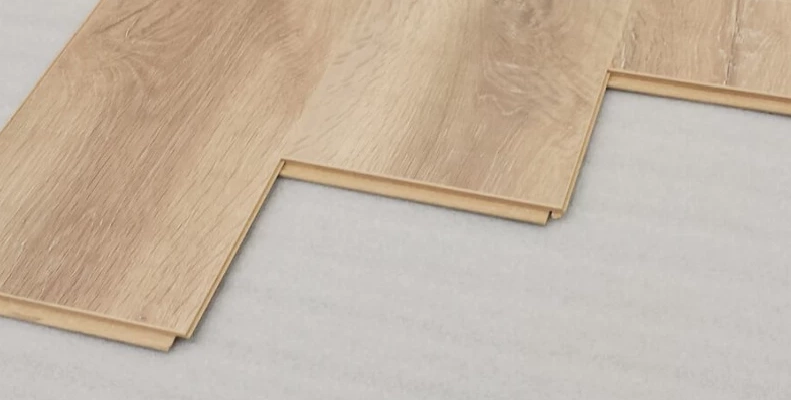 Choisir la bonne isolation pour son sol stratifié